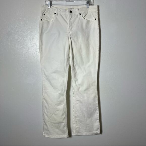 Jones New York Jeans, Size 10 Short. Mercer Bootcut. In excellent condition! - Picture 1 of 8